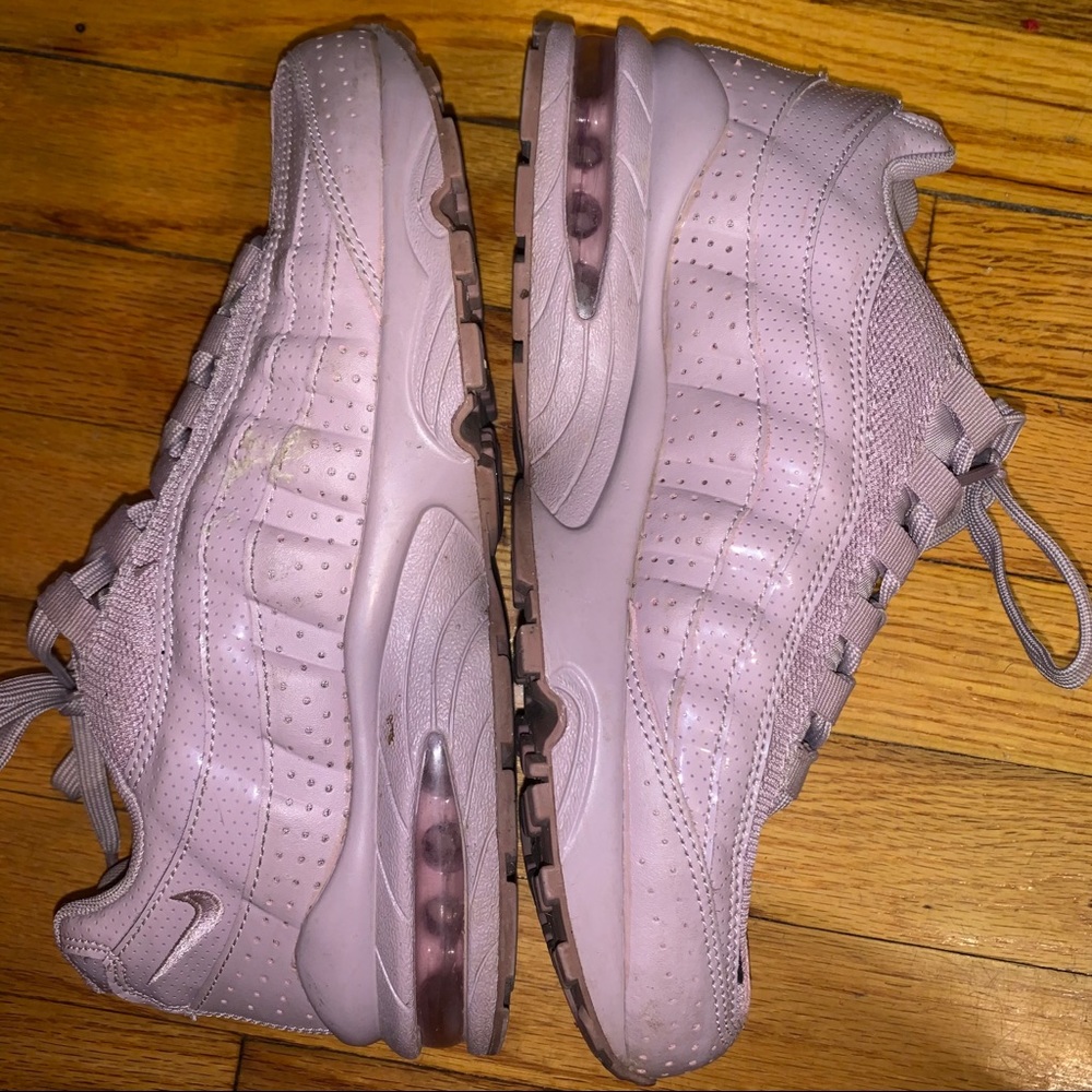 Lavender Airmax 95